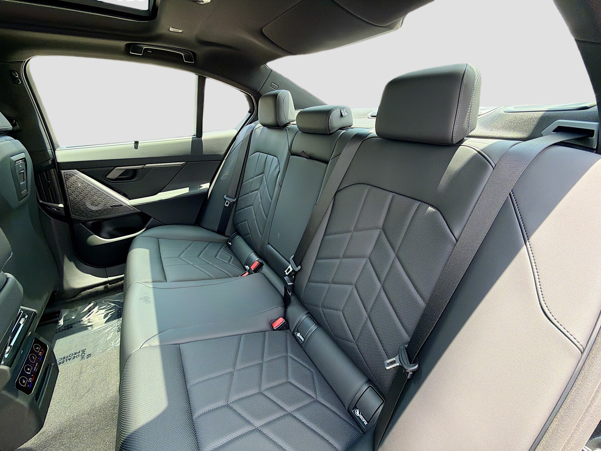New 2027 BMW 550e xDrive w/ Executive Package AWD/4WD image 20