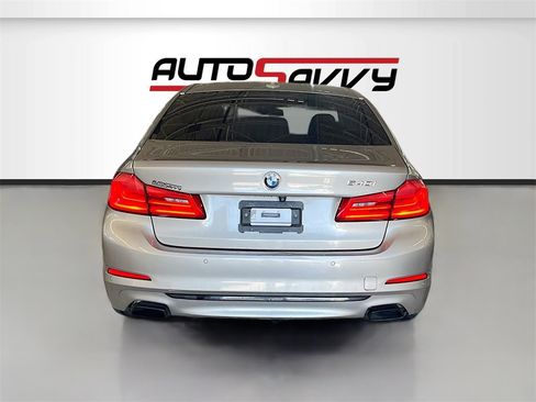 Used 2019 BMW 540i w/ Convenience Package image 6