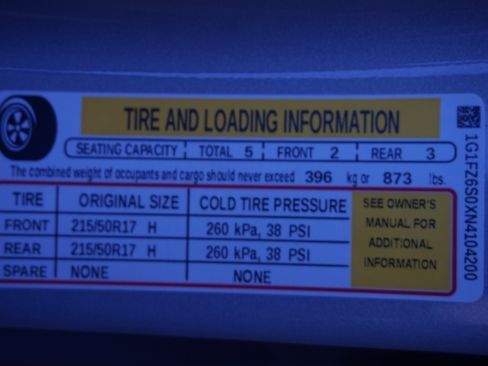 Used 2022 Chevrolet Bolt EUV Premier w/ Launch Edition image 40