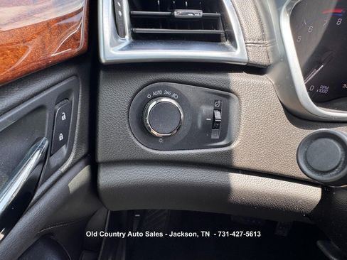 Used 2015 Cadillac SRX Luxury FWD image 29