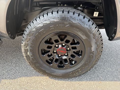 Certified 2023 Toyota Tacoma TRD Sport w/ Advanced Technology Package AWD/4WD image 30