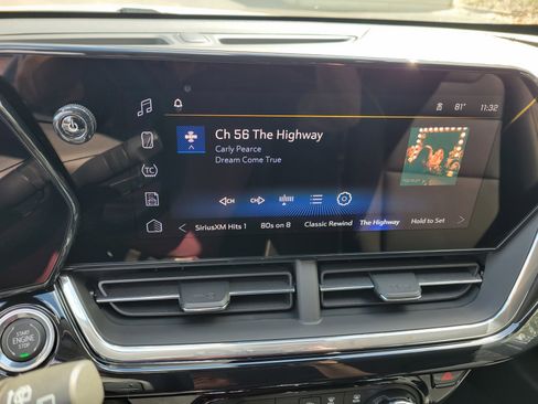 New 2026 Chevrolet Trax ACTIV w/ Driver Confidence Package FWD image 17