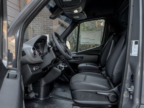 New 2026 Mercedes-Benz Sprinter 2500 image 11