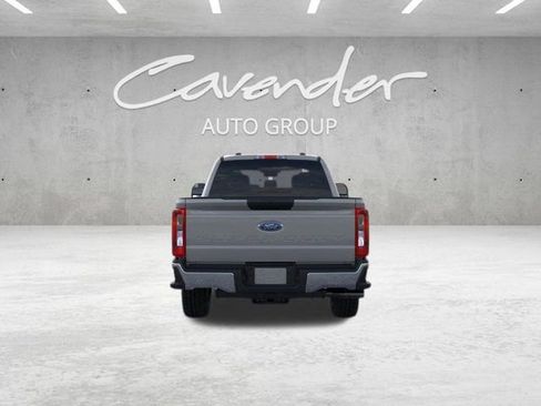 New 2026 Ford F250 XLT w/ FX4 Off-Road Package image 5