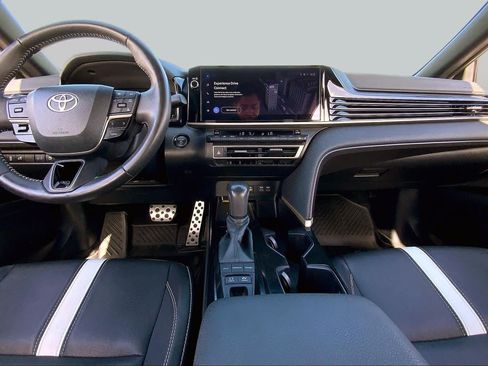 Used 2025 Toyota Camry SE w/ Multimedia Upgrade Package FWD image 15
