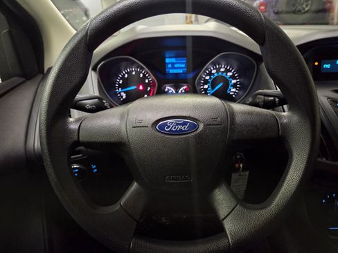 Used 2014 Ford Focus S FWD image 16
