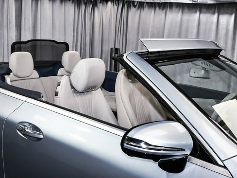 Used 2019 Mercedes-Benz E 450 4MATIC Cabriolet image 81