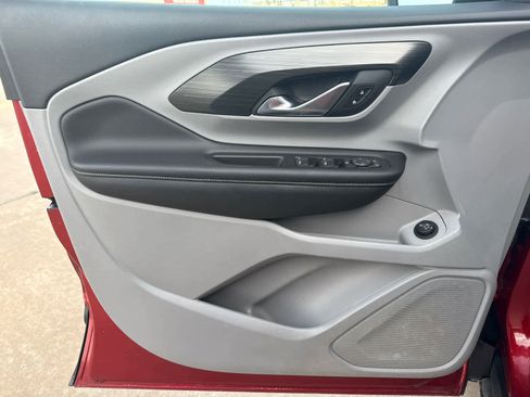 Used 2022 GMC Terrain SLE w/ Driver Convenience Package image 15