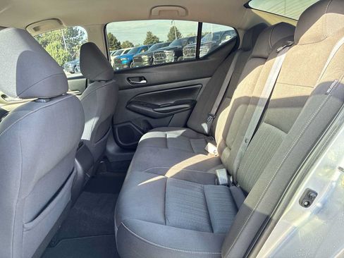 Used 2019 Nissan Altima 2.5 S FWD image 23
