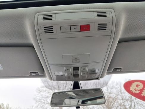 Used 2019 Volkswagen Golf Alltrack SE image 17