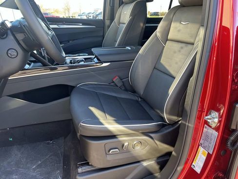 New 2026 Cadillac Escalade Luxury w/ Touring Package image 25