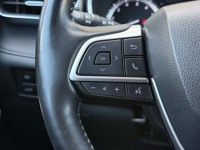 Used 2022 Toyota Highlander Platinum FWD image 28