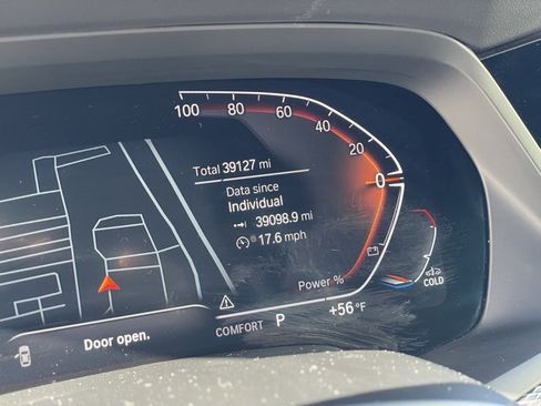 Used 2021 BMW X5 xDrive40i w/ M Sport Package image 17