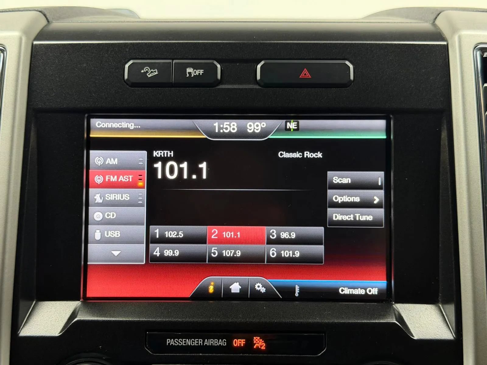 Used 2015 Ford F150 Lariat w/ Equipment Group 501A Mid AWD/4WD image 39