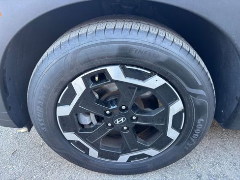 Used 2025 Hyundai Santa Fe SEL image 31