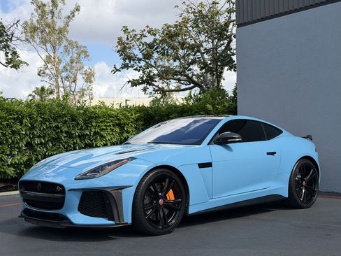 Used 2017 Jaguar F-TYPE SVR image 11