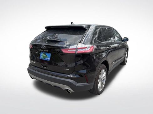 Used 2024 Ford Edge Titanium AWD/4WD image 5