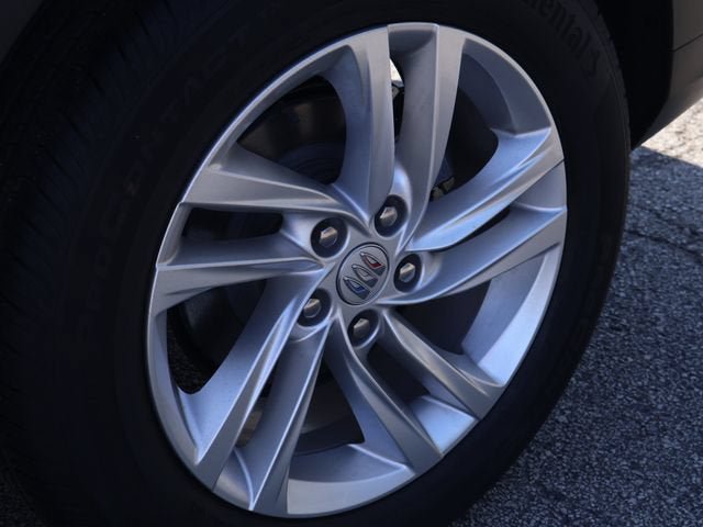 New 2026 Buick Envista Sport Touring FWD image 39