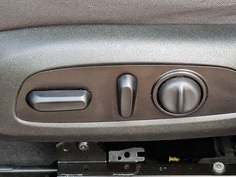 Certified 2020 Chevrolet Malibu LT FWD image 25