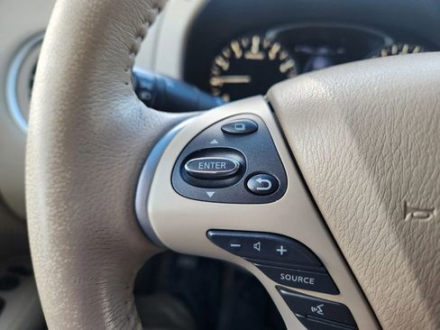 Used 2014 Nissan Pathfinder SL w/ SL Tech Package image 23