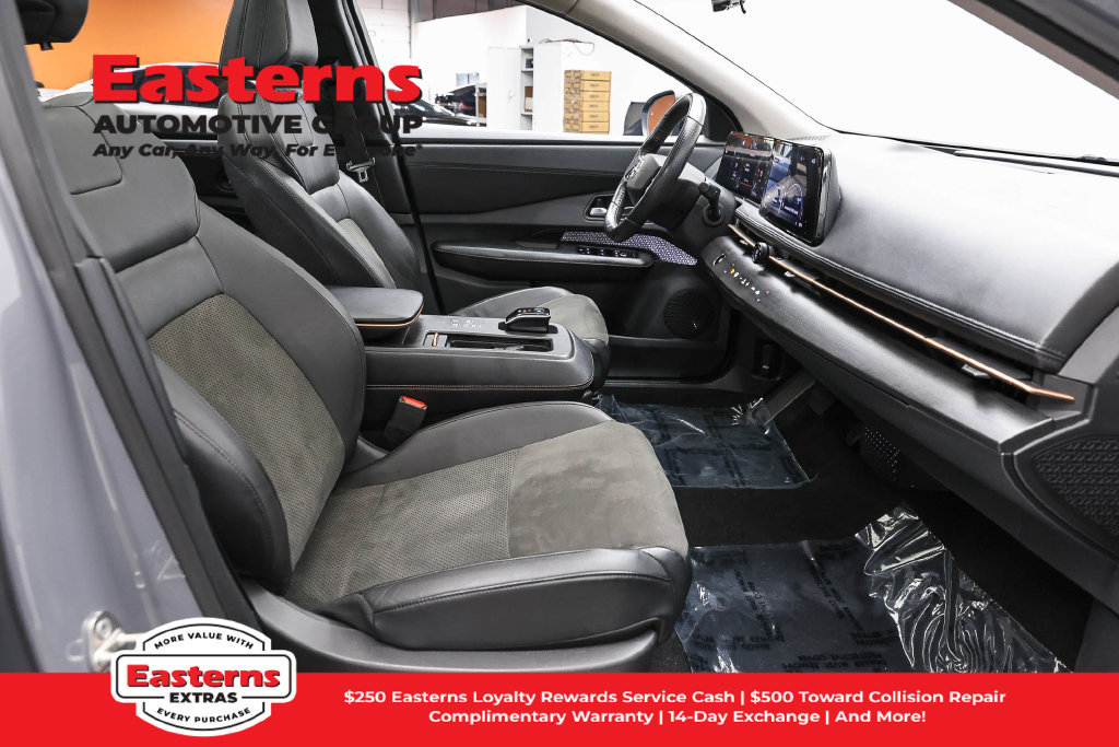 Used 2023 Nissan Ariya AWD image 27