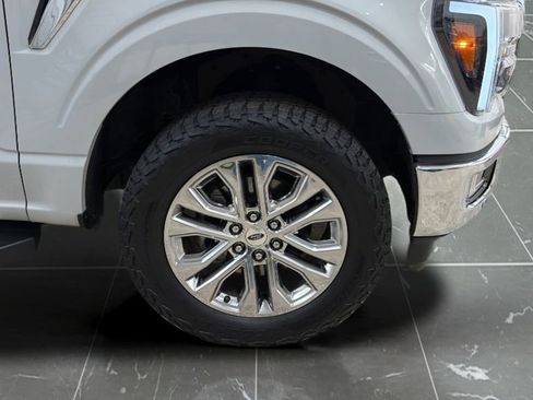 Used 2024 Ford F150 Lariat image 14