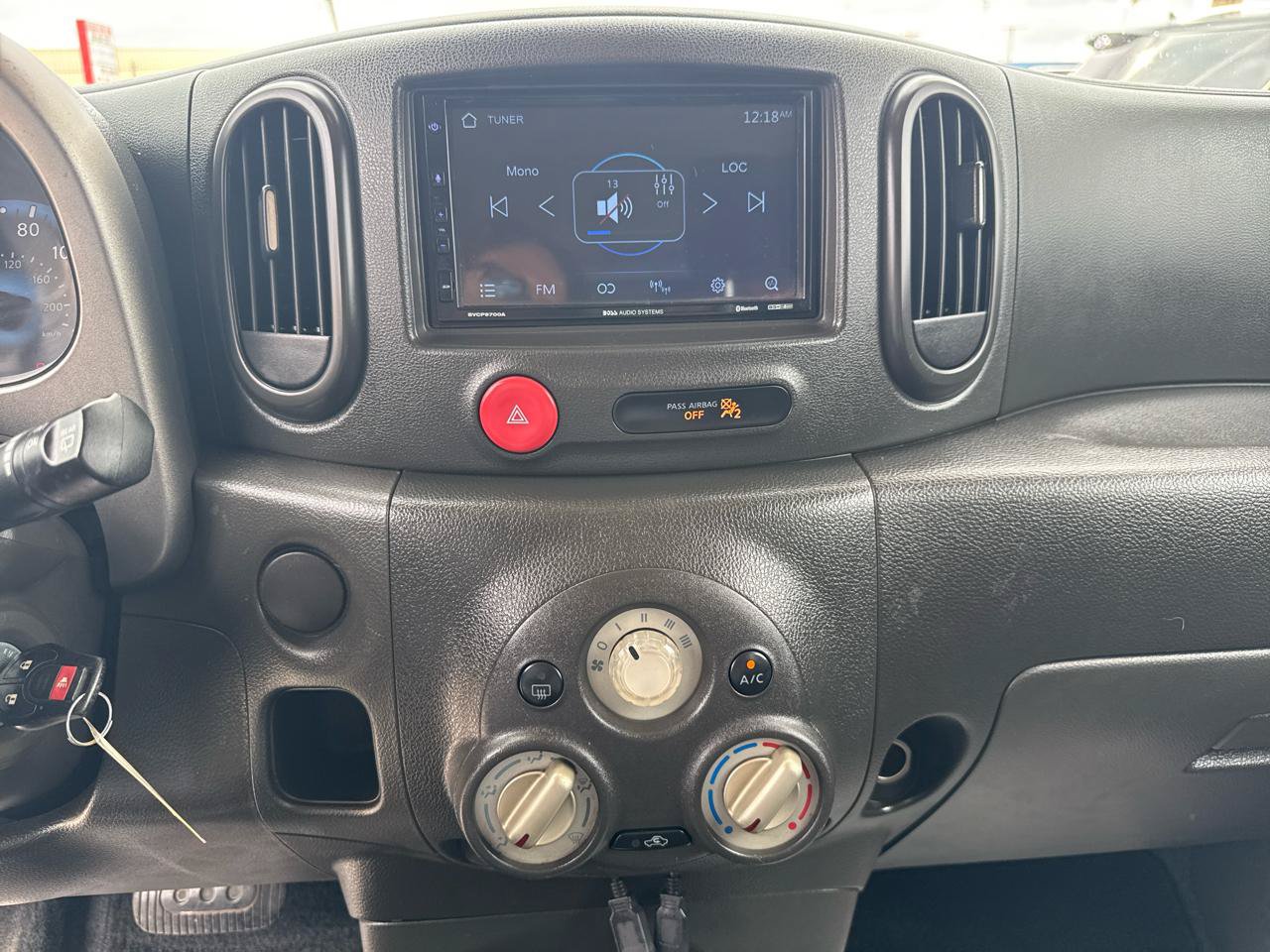 Used 2011 Nissan Cube 1.8 S w/ Interior Designer Pkg FWD image 19
