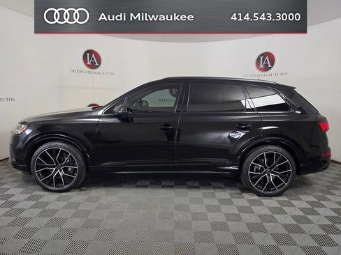 Used 2023 Audi Q7 3.0T Prestige w/ Prestige Package AWD/4WD image 6
