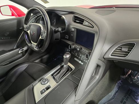 Used 2018 Chevrolet Corvette Grand Sport RWD image 11