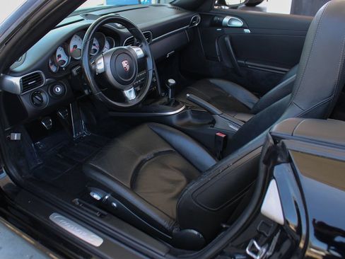Used 2009 Porsche 911 Carrera 4S AWD/4WD image 10