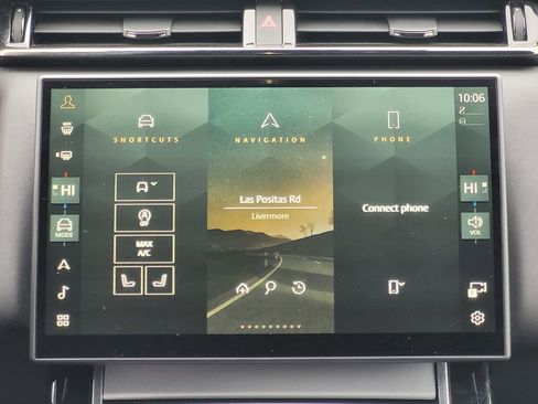 Used 2025 Land Rover Range Rover Velar S AWD/4WD image 17