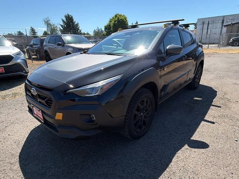 Used 2024 Subaru Crosstrek 2.5i Wilderness AWD/4WD image 2