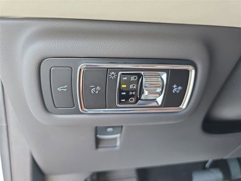New 2026 Lincoln Nautilus Black Label AWD/4WD image 23