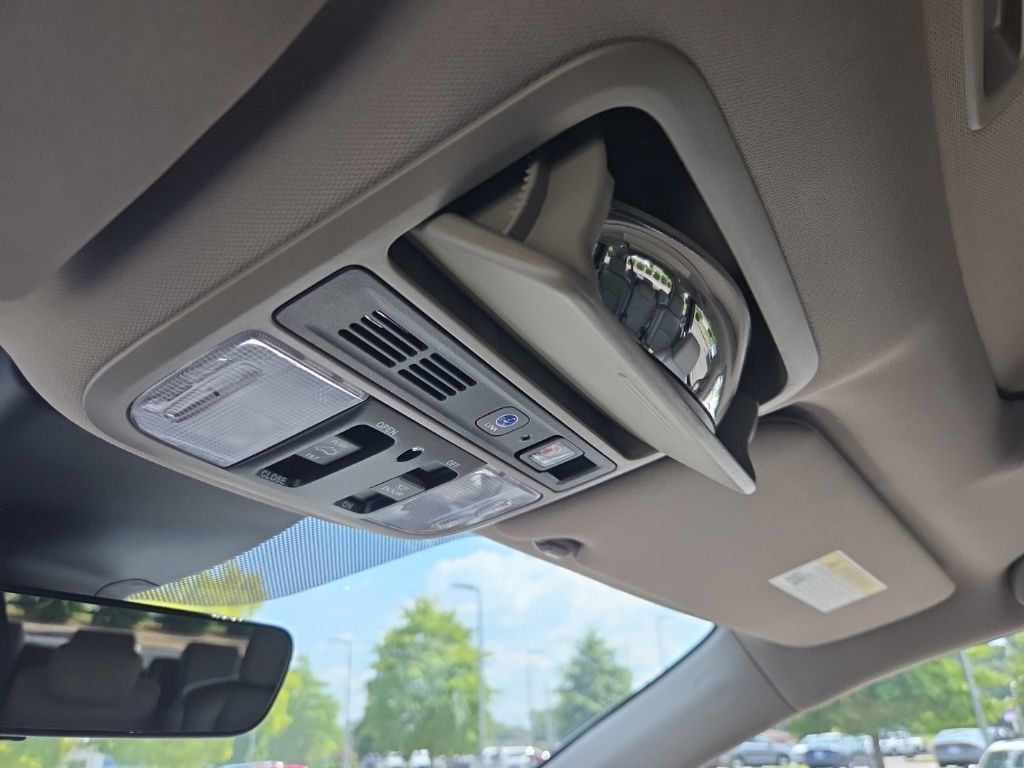 Used 2024 Honda Odyssey Touring image 56