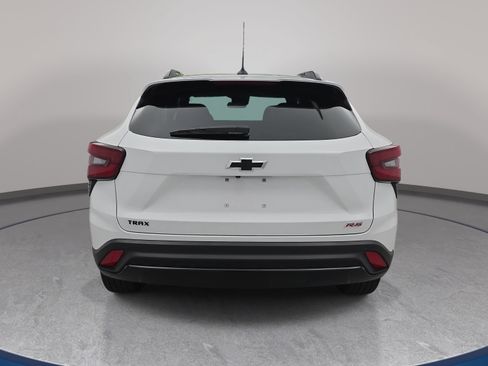 Used 2026 Chevrolet Trax RS w/ Driver Confidence Package FWD image 6