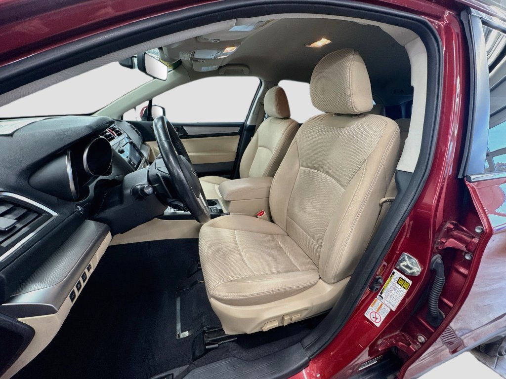 Used 2017 Subaru Outback 2.5i Premium AWD/4WD image 20