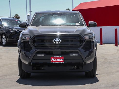 New 2026 Toyota Tacoma SR5 AWD/4WD image 2