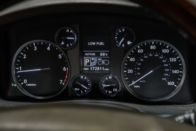 Used 2014 Lexus LX 570 4WD image 22