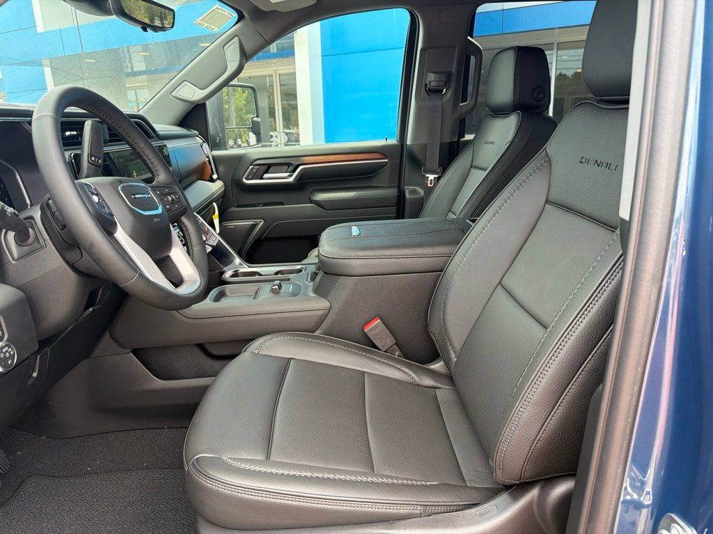 New 2026 GMC Sierra 2500 Denali w/ Denali Reserve Package AWD/4WD image 35