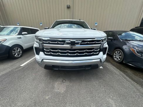 Used 2026 Chevrolet Silverado 1500 LT RWD image 2