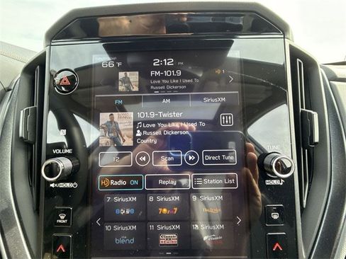 Used 2025 Subaru Crosstrek 2.5i Limited w/ Crosstrek Mirror Package image 16