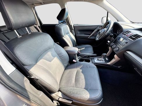 Used 2014 Subaru Forester 2.5i Limited image 25