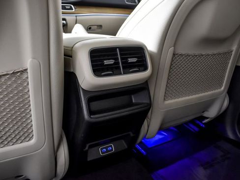 Certified 2025 Mercedes-Benz GLE 350 GLE 350 image 38