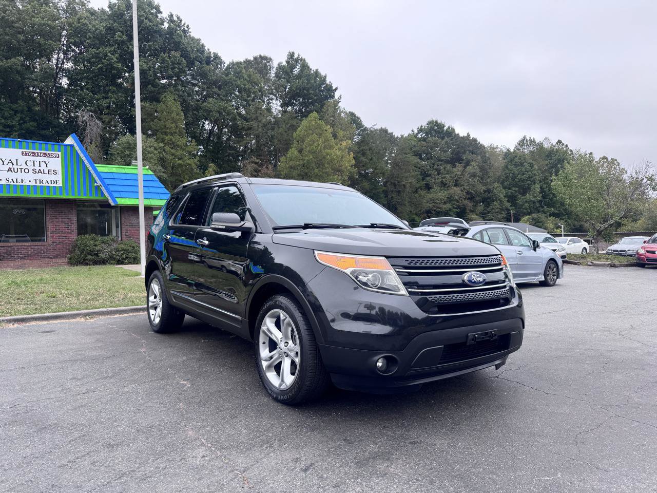 Used 2014 Ford Explorer Limited AWD/4WD image 3