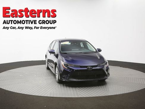 Used 2022 Toyota Corolla LE FWD image 50