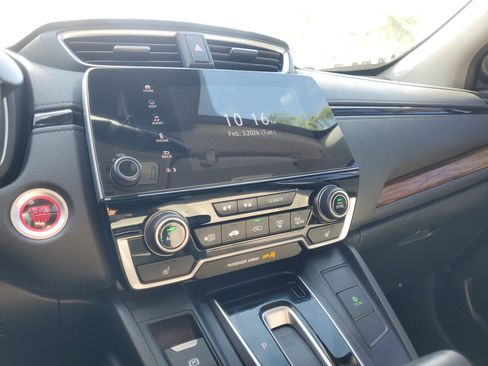 Used 2017 Honda CR-V Touring image 30