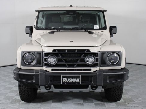 New 2025 INEOS Grenadier Fieldmaster Edition image 2