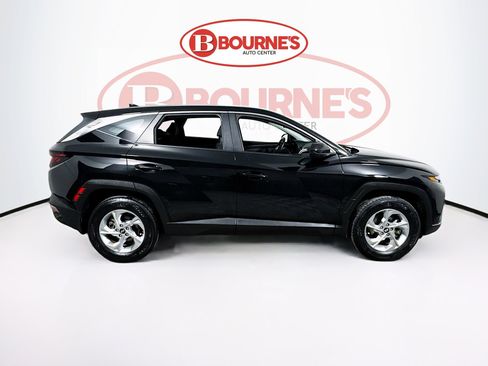 Used 2024 Hyundai Tucson SE image 10