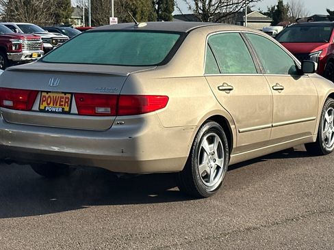 Used 2005 Honda Accord Hybrid Sedan image 4