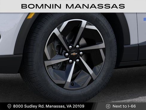 New 2026 Chevrolet Equinox EV LT image 9